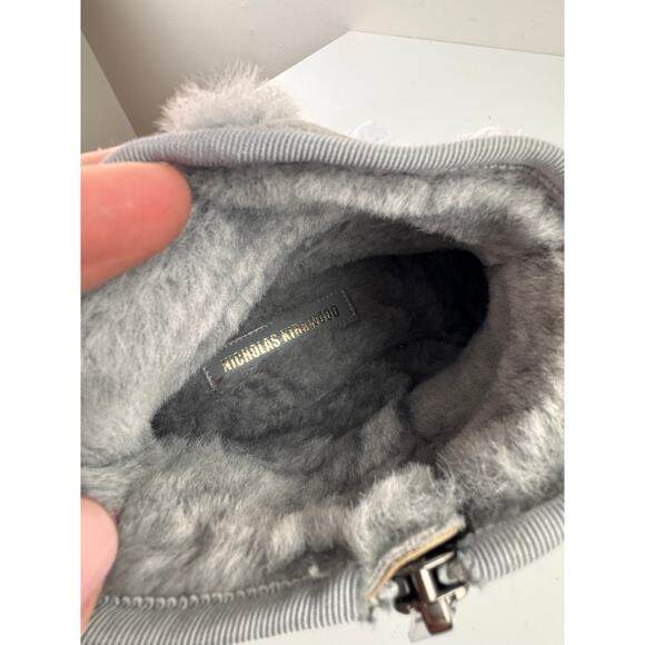 Nicholas Kirkwood Luna Booties 38.5 Gray Suede Pearl Heel Side Zip Ankle Boot - Picture 8 of 8